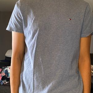 Nice small Tommy Hilfiger short sleeve,